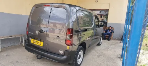 Citroen Berlingo 2019 K9