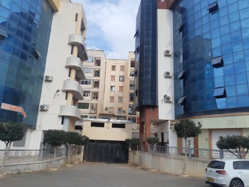 Vente Hangar - Usine Mostaganem Mezghrane