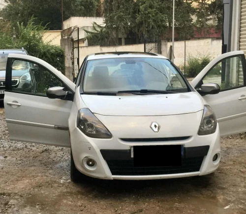Renault Clio 3 2012 Night and Day