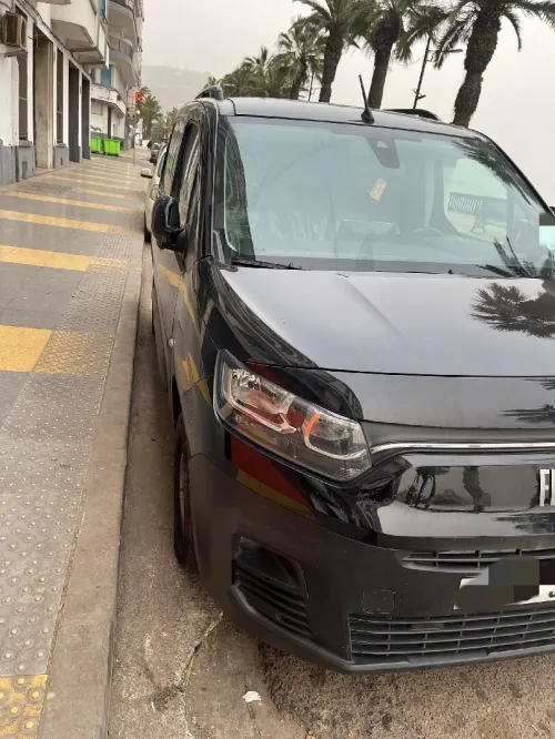 Fiat Doblo 2024 Italie