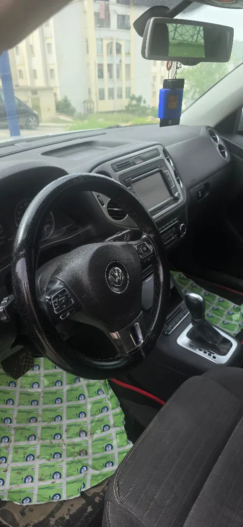 Volkswagen Tiguan 2015 Cup