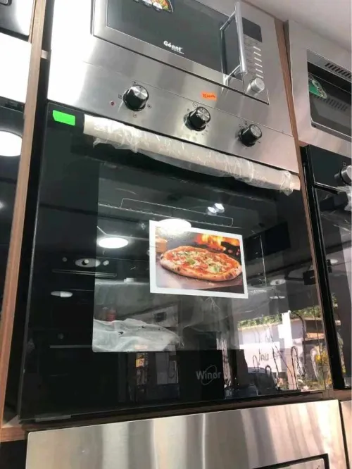 Promotion four Winor encastrable ventilé inox / miroir 