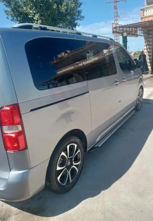 Peugeot Expert 2022 
