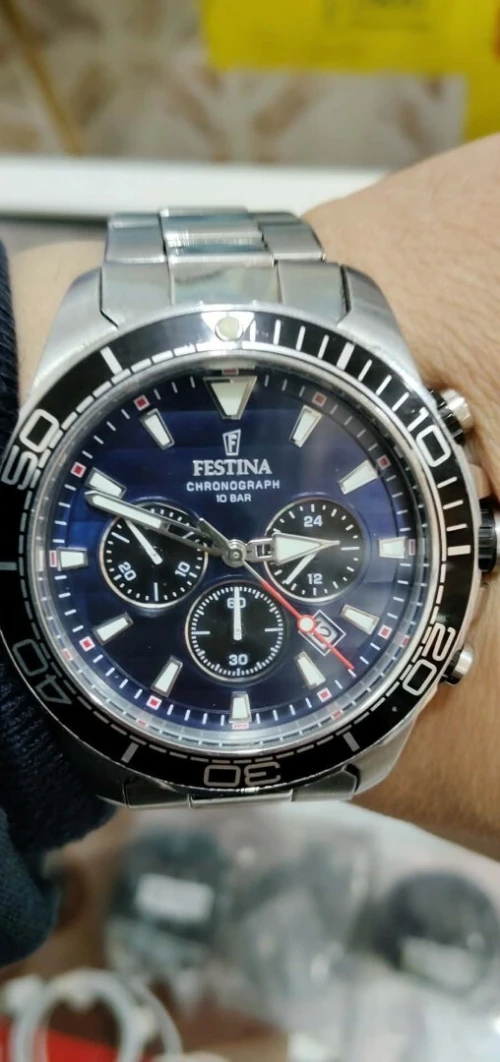Montre Festina chronographe
