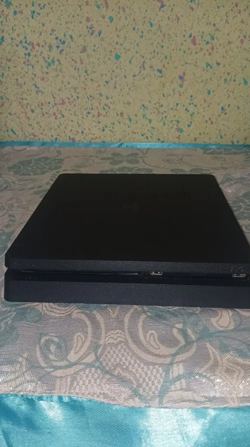 Ps4 slim