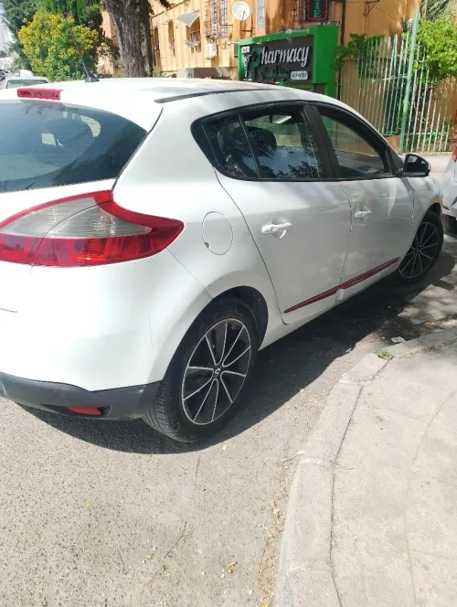 Renault Megane 3 2013 Play