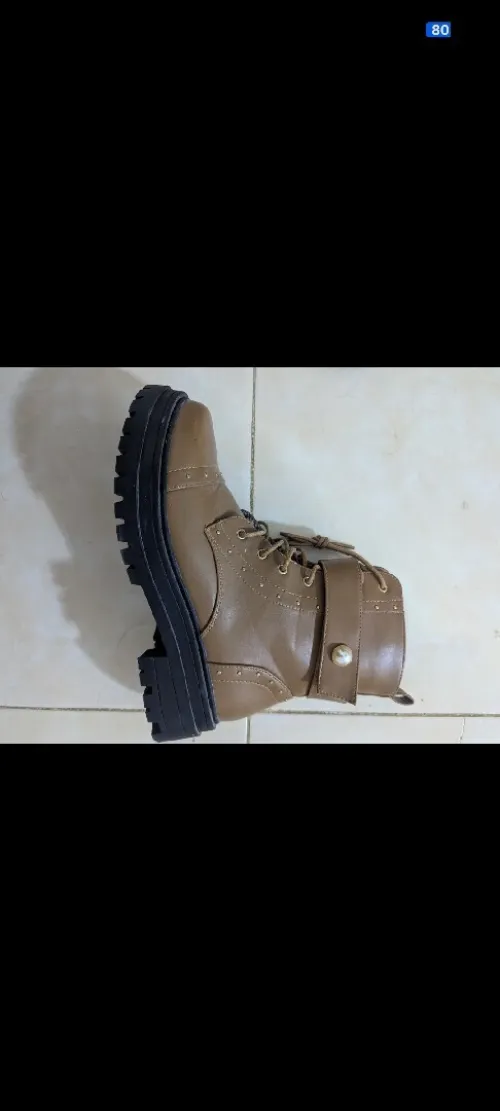 Des godasses" 38 " (2 paire réduction)