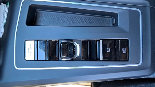 Volkswagen Golf 8 2022 Kit r