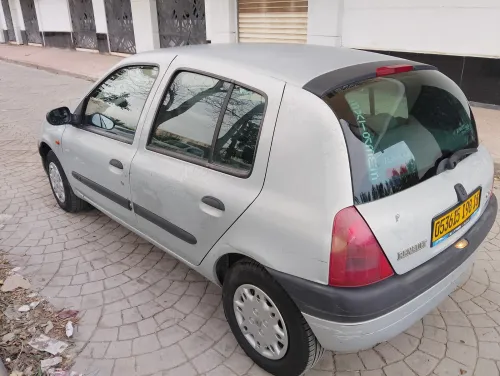 Renault Clio 2 1998 Extreme