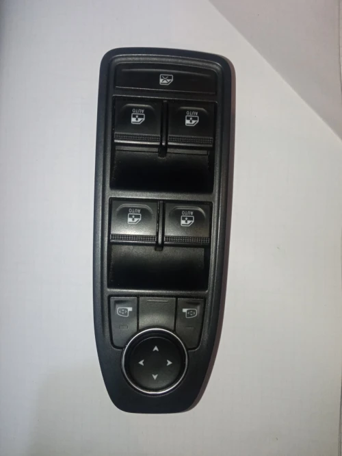 bouton leve vitre électrique clio5 