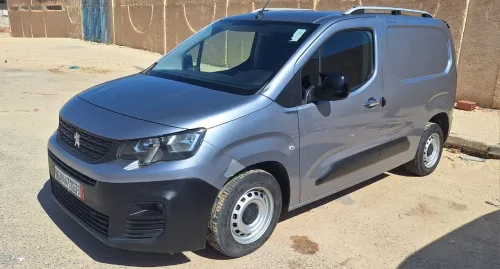 Peugeot Partner 2020 K9