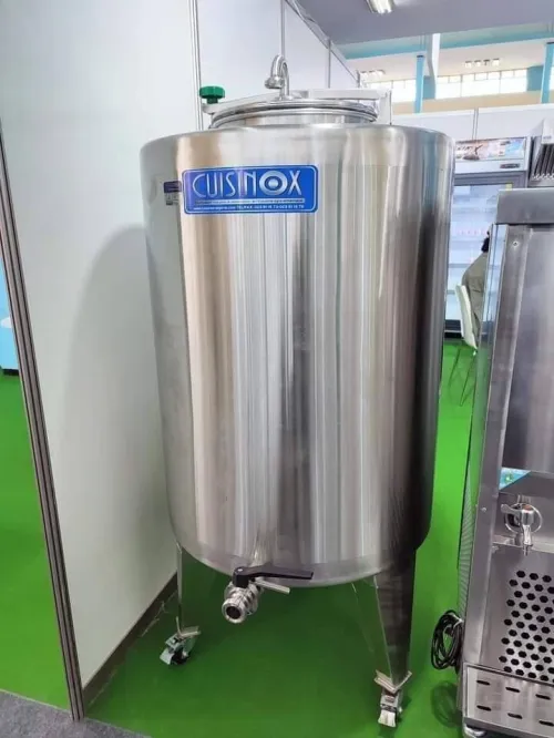 CUVE STOCKAGES INOX