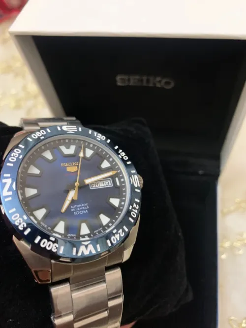Montre seiko super qualité 