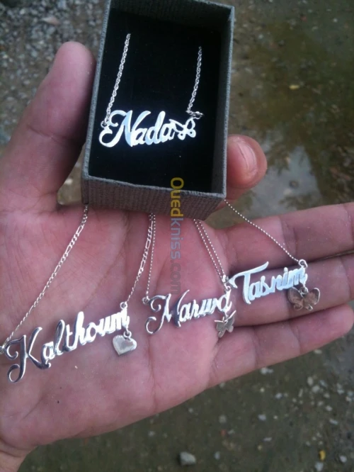 chaîne et pendentif  en argent  