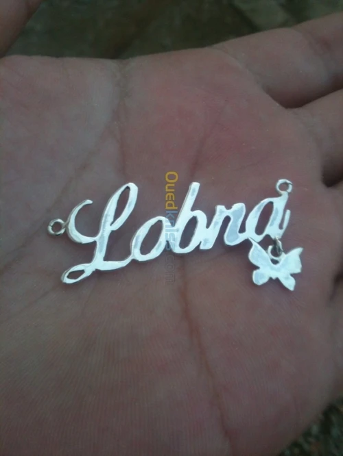 chaîne et pendentif  en argent  