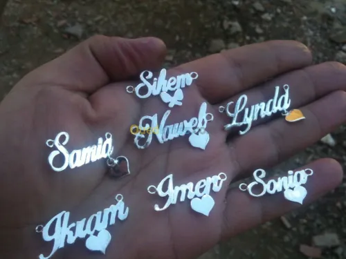 chaîne et pendentif  en argent  