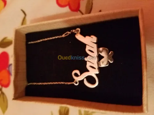 chaîne et pendentif  en argent  