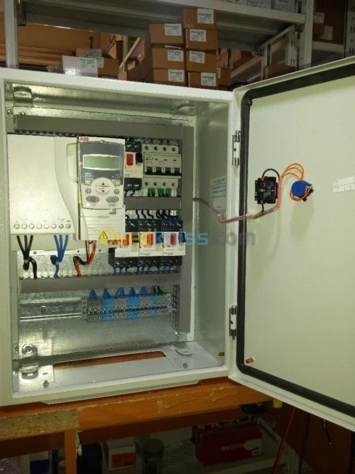   MAINTENANCE INDUSTRIEL