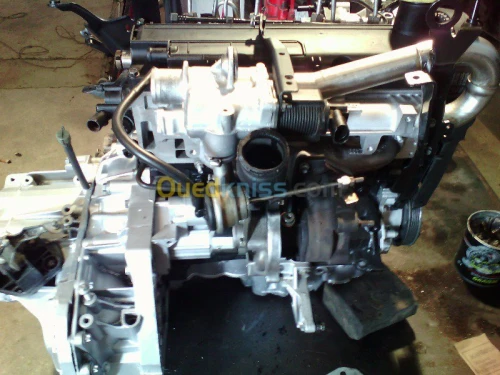 Rénovation moteur comme jamais vu