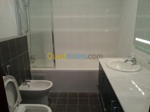 Location Appartement F4 Alger Cheraga