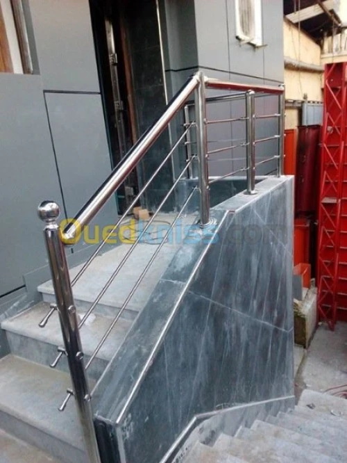 Ramps d'escallier et Gard courp Inox