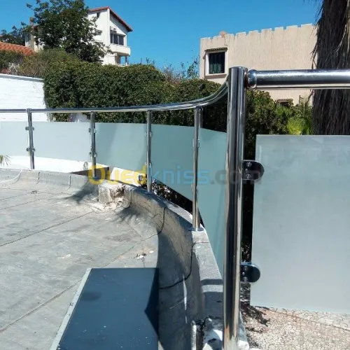 Ramps d'escallier et Gard courp Inox
