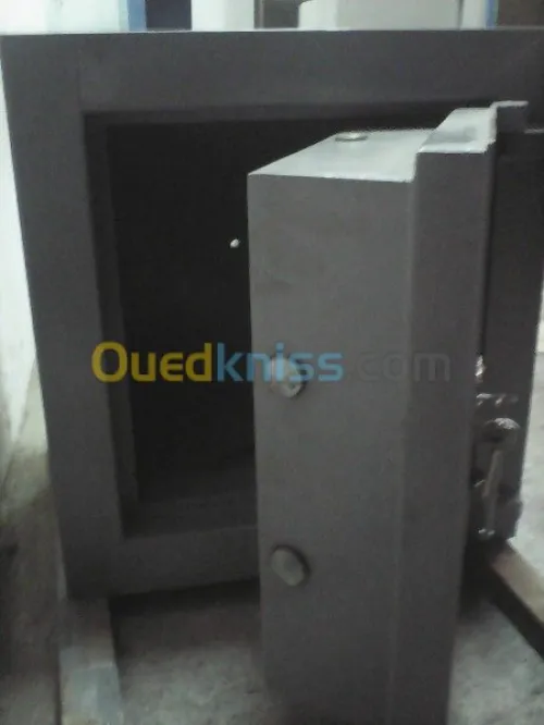 Fabrication Ouverture Coffre Fort