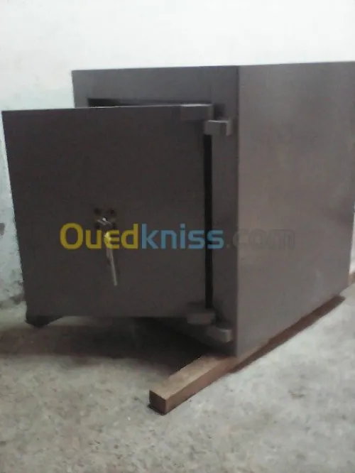 Fabrication Ouverture Coffre Fort
