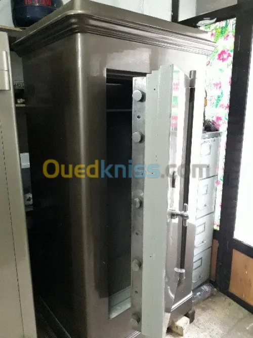 Fabrication Ouverture Coffre Fort