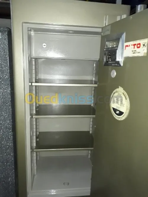 Fabrication Ouverture Coffre Fort