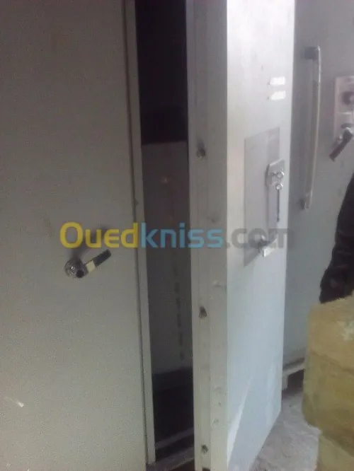 Fabrication Ouverture Coffre Fort