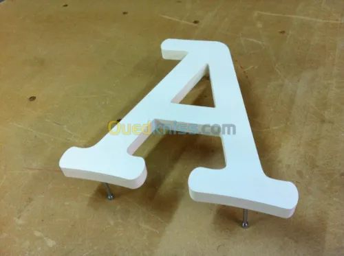 Impression, découpe et gravure CNC