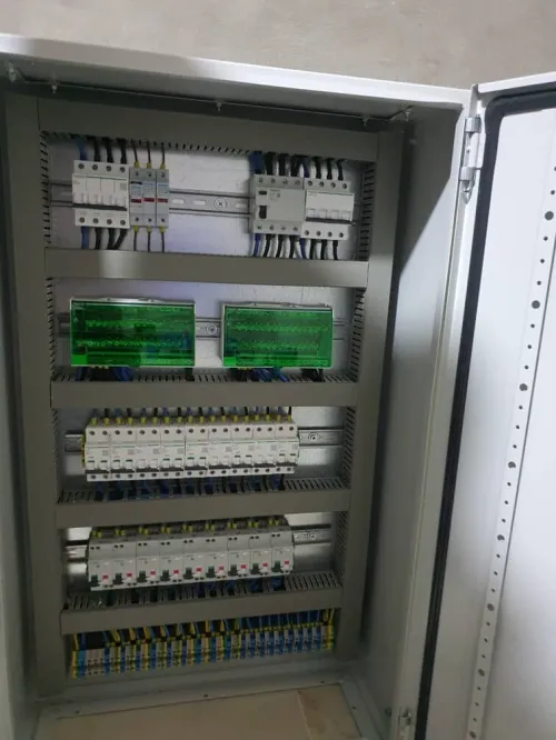 Câblage des armoire électriques