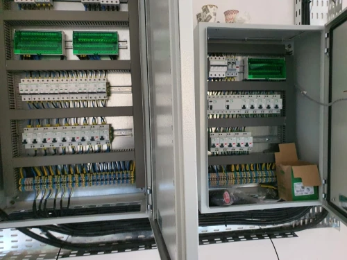 Câblage des armoire électriques