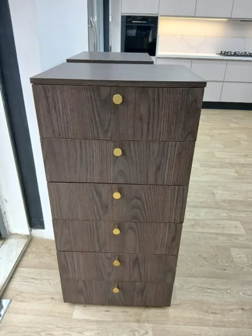 Chiffonier