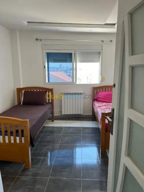 Location Appartement F4 Annaba Annaba