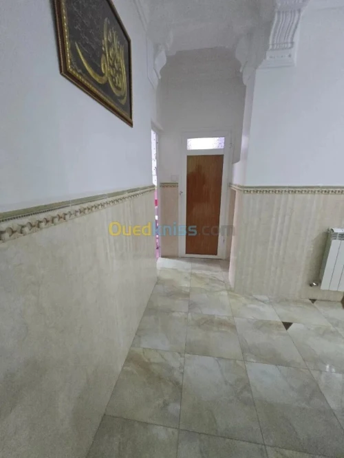 Vente Appartement Niveau de villa F3 Annaba Annaba
