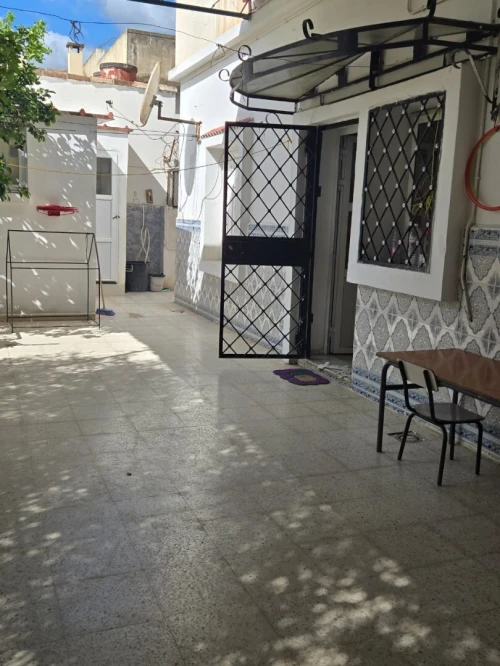 Location Appartement Niveau de villa F4 Annaba Annaba