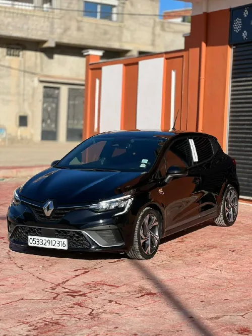 Renault Clio 5  2023 Authentic