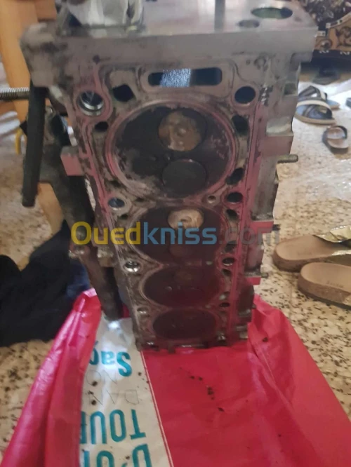 Culasse 2.0 HDI avec 4 injecteurs 