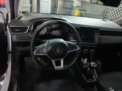 Renault Clio 5 2022 Boite 6 la 90 Chv