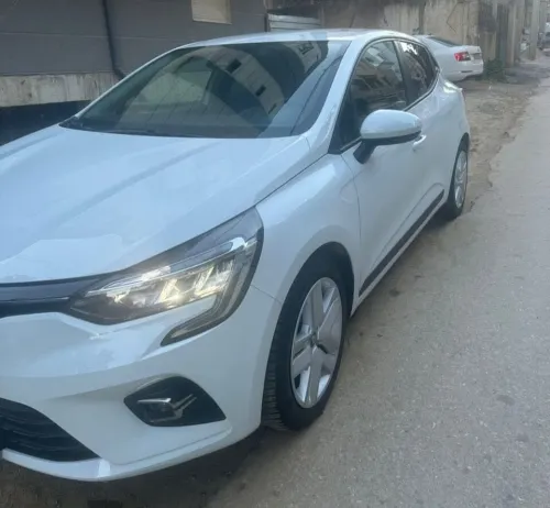 Renault Clio 5 busines plus 2022 Boite 6 la 90chv