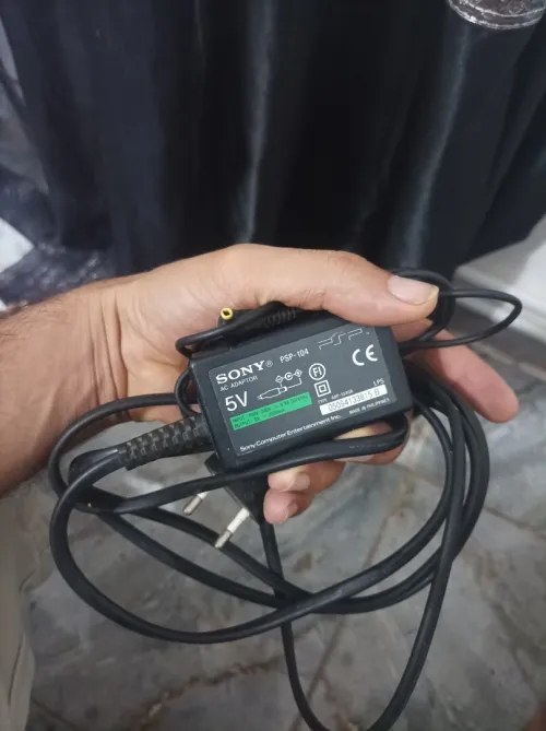dés chargeur original pour pc portable