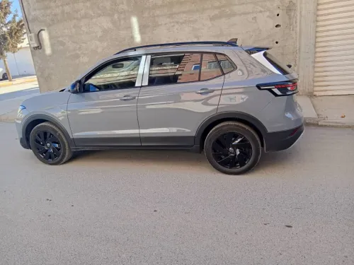 Volkswagen Tahru 2025 XR