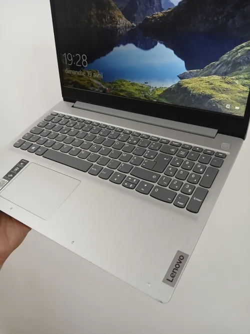 LENOVO IDEAPAD 3 I5 1035G1 RAM 8GB SSD 256GB