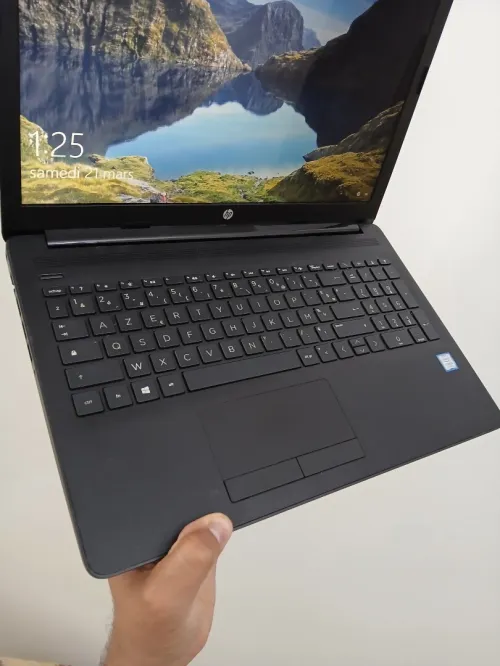 HP Laptop 15 I5 8265U RAM 8GB SSD 256GB 15.6