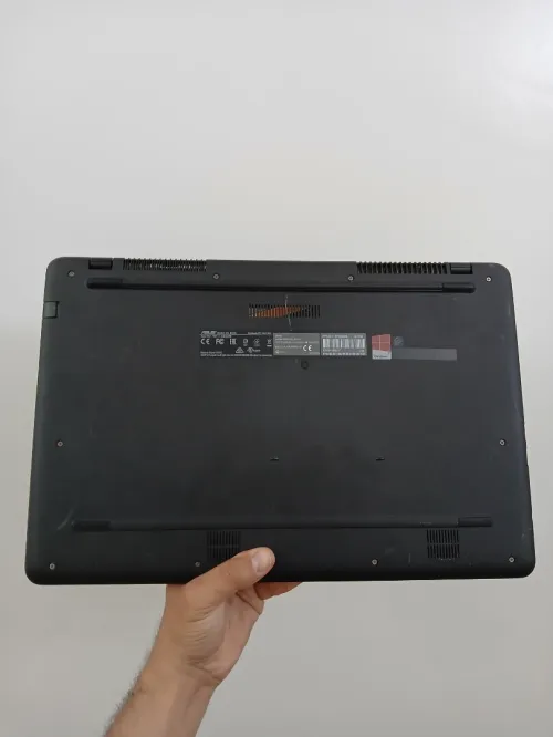 ASUS X705UV I7 7500U RAM 12GB NVIDIA 920MX 2GB SSD 256GB