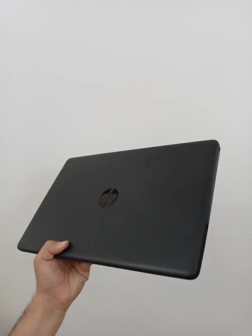 HP Laptop 15 I5 8265U RAM 8GB SSD 256GB 15.6