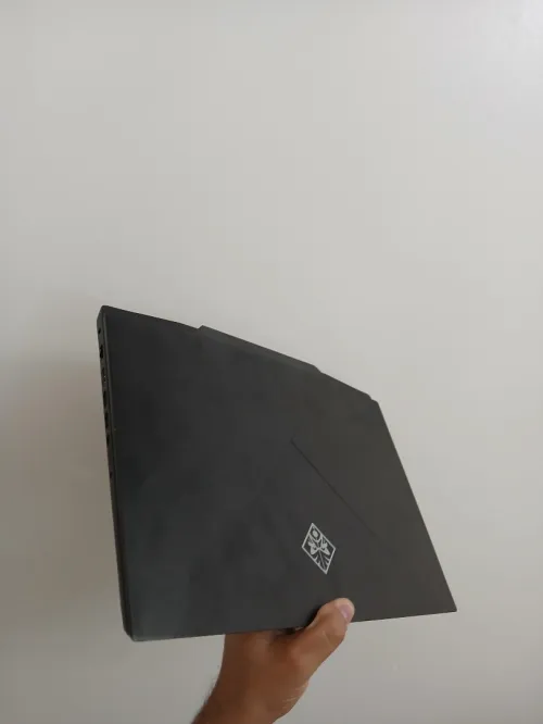 HP OMEN 15 I7 9750H NVIDIA RTX 2060 6GB RAM 16GB SSD 512GB
