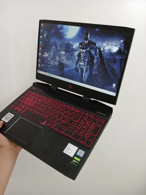 HP OMEN 15-dc1xxx I7 9750H GTX 1650 RAM 8GB SSD 256GB 15.6 FHD